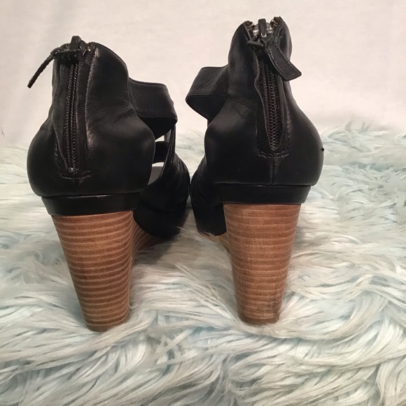 Cole Haan Black Leather Wedges size 9 1/2 - Picture 4 of 8